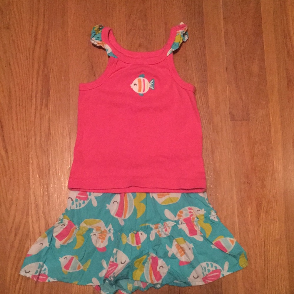 Fish tank and shirt set